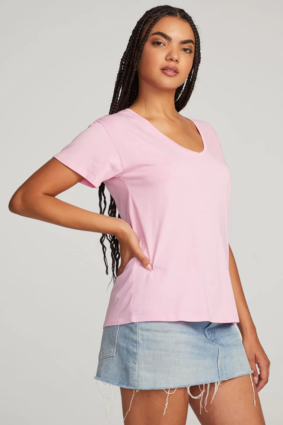 Chaser Brand Everyday Essential Pastel Lavender V-neck Tee Cheap