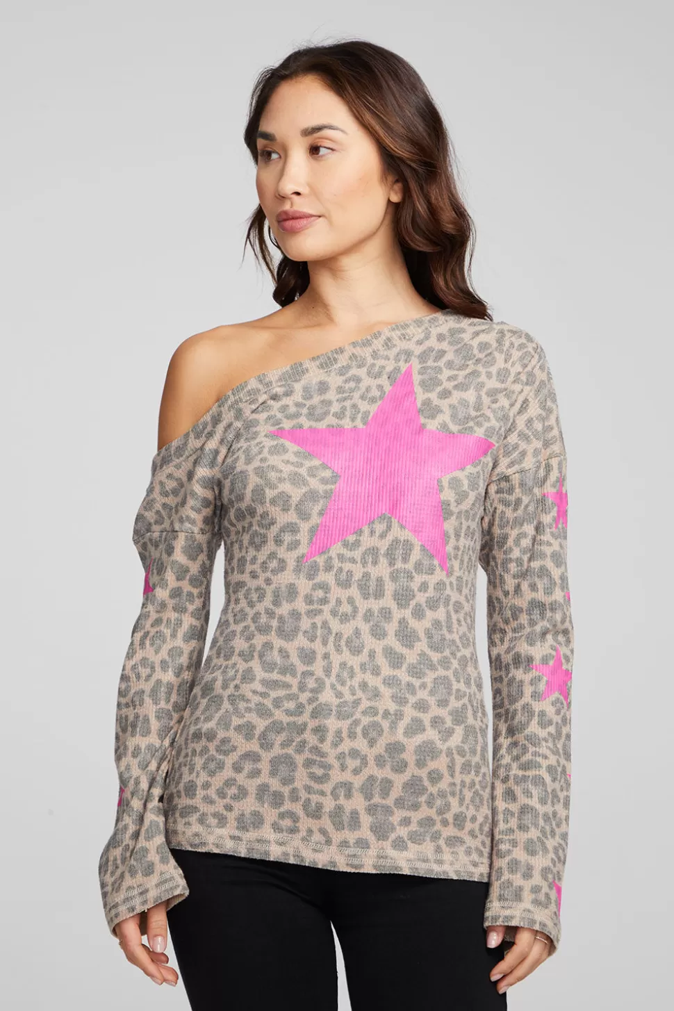 Chaser Brand Leopard Star Long Sleeve Clearance