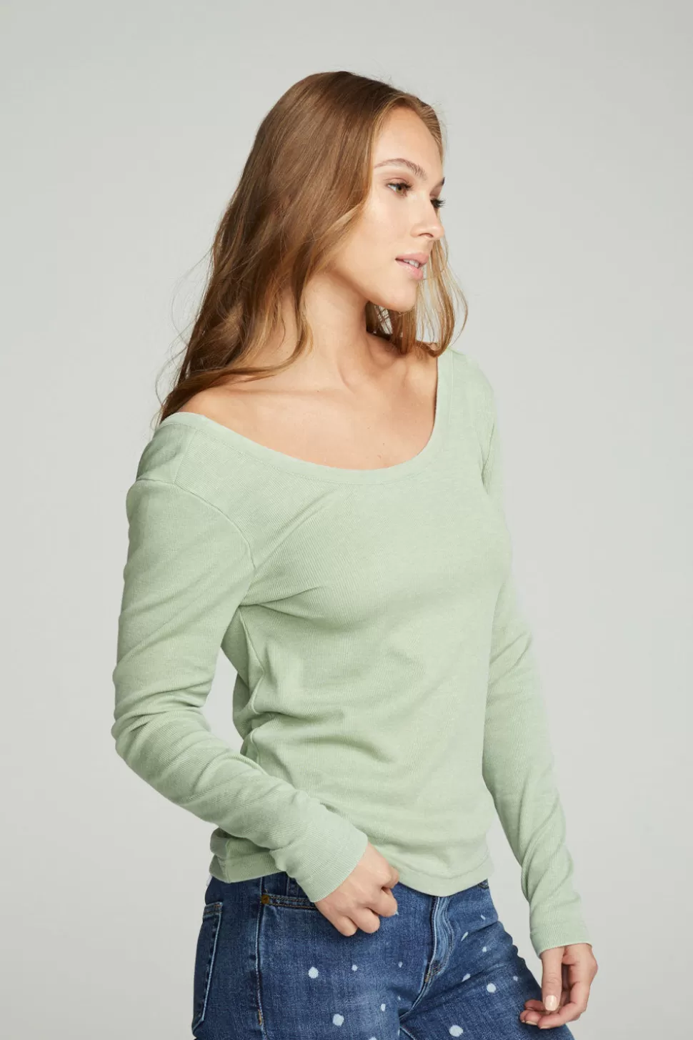 Chaser Brand Long Sleeve Shirred V-back Tee Best Sale