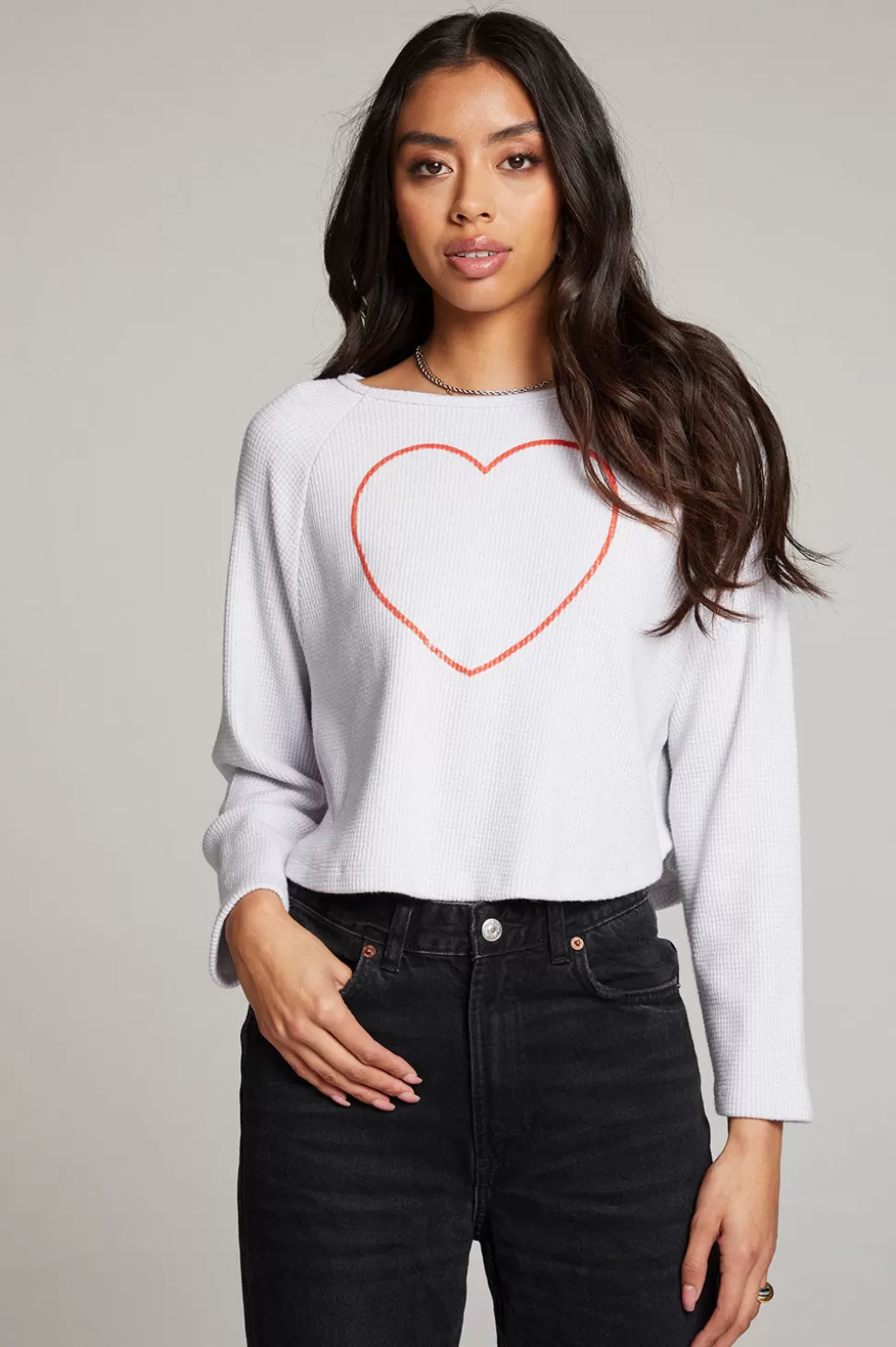 Chaser Brand Outline Heart Long Sleeve Fashion